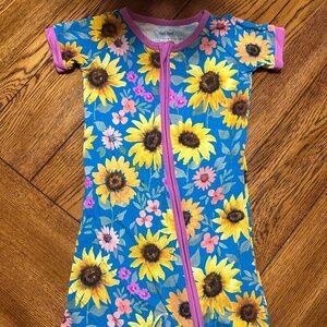 LITTLE SLEEPIES SHORTIES: Sunflowers (Size 3T)